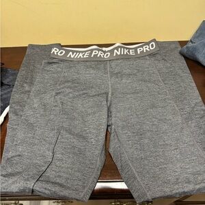Nike leggings. Medium.